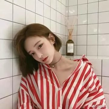 女收藏家